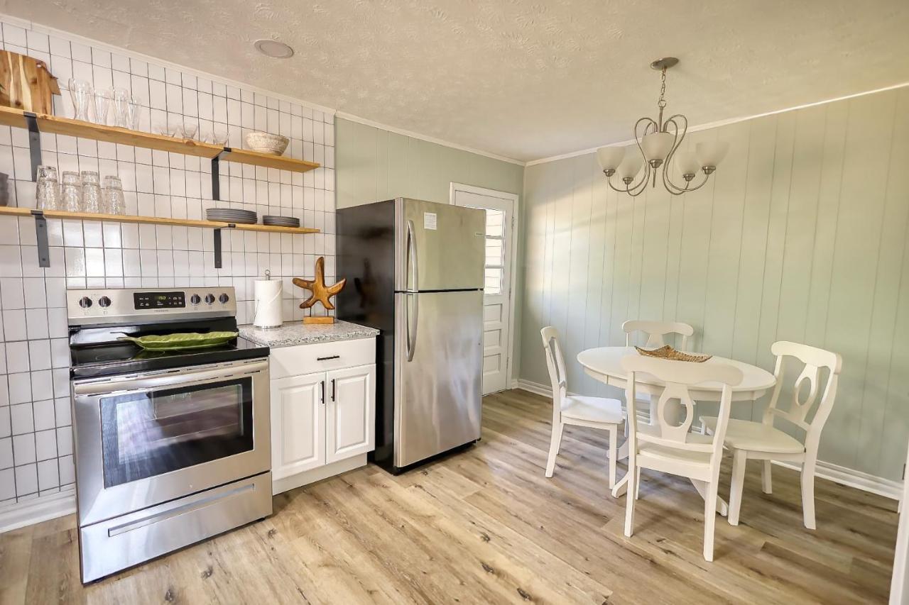 Coastal Cottage 1/2 Mile From Covington Square Extérieur photo