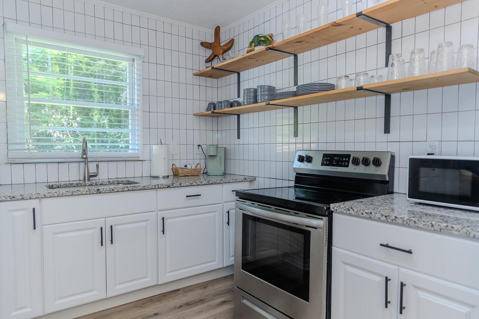 Coastal Cottage 1/2 Mile From Covington Square Extérieur photo